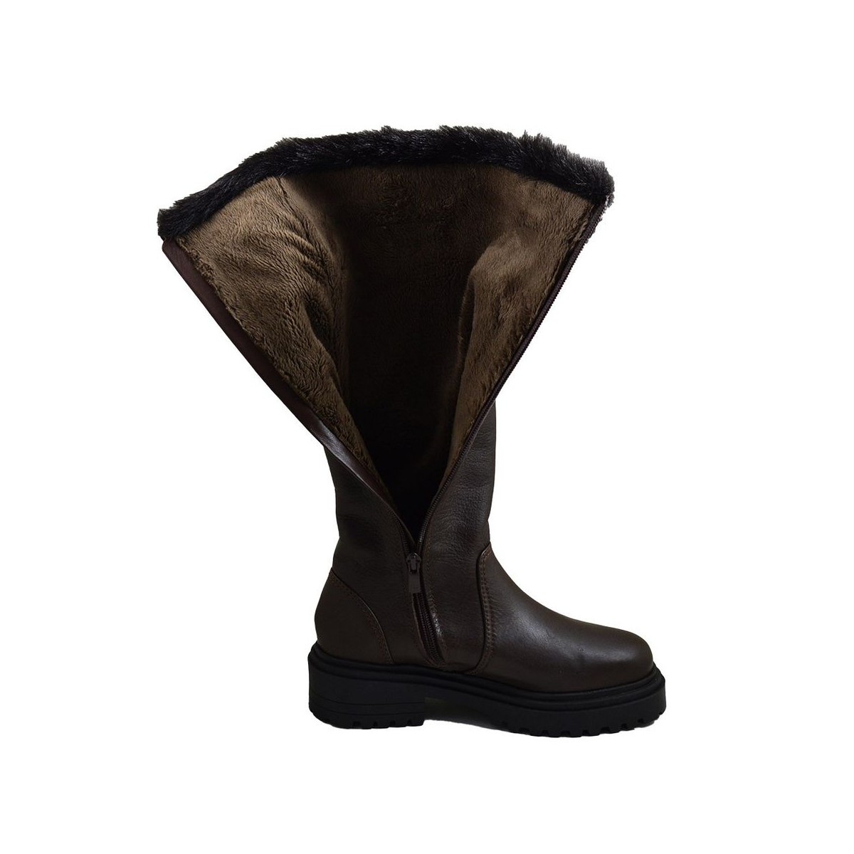 Lou boots Sienna