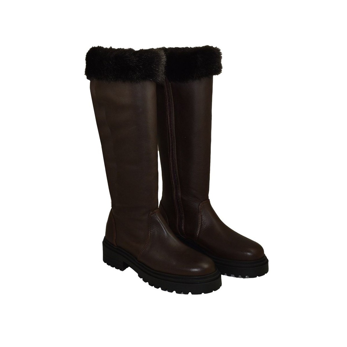Lou boots Sienna