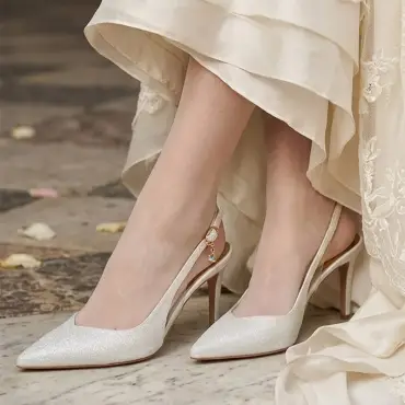 Ianthe Lou bridal pumps