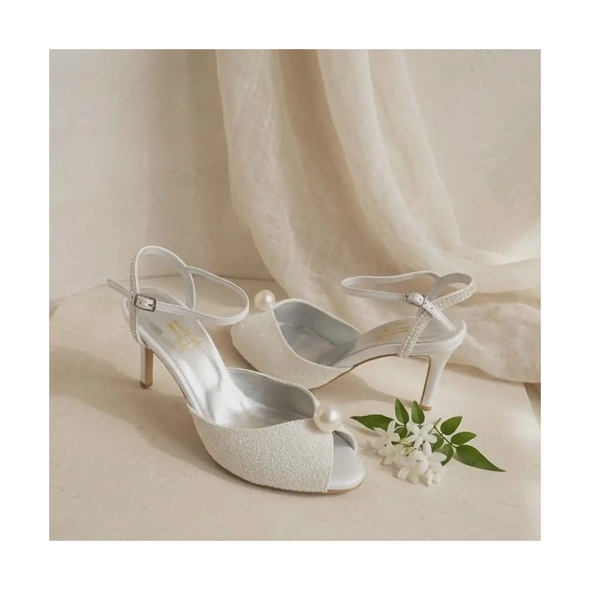 Lou bridal sandals Cassandra