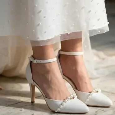 Lorena pearls Lou bridal pumps