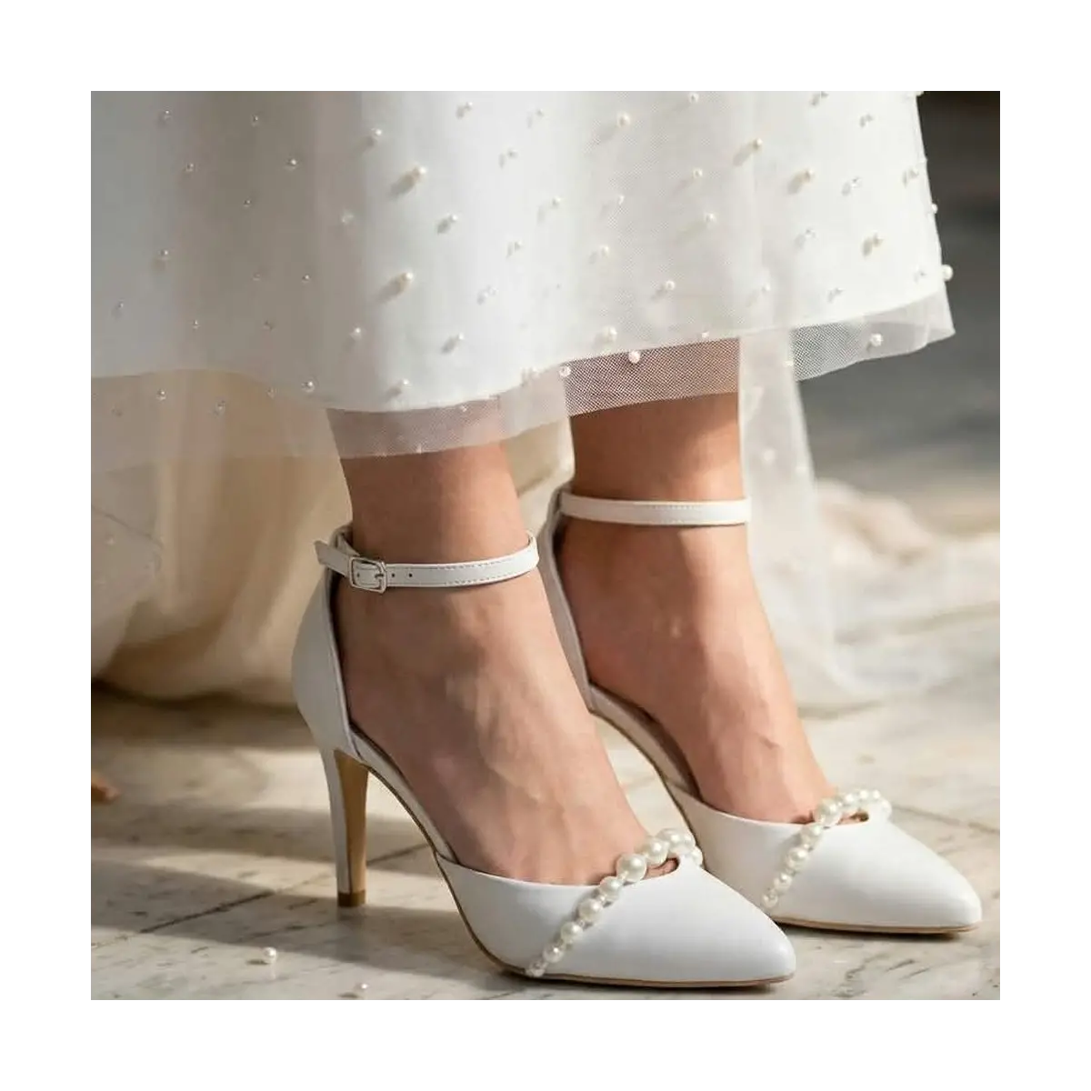 Lorena pearls Lou bridal pumps
