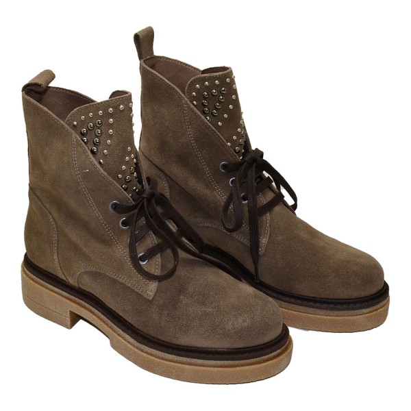 Patricia Miller boots 6911