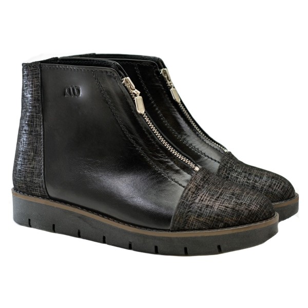Lou booties Suzie
