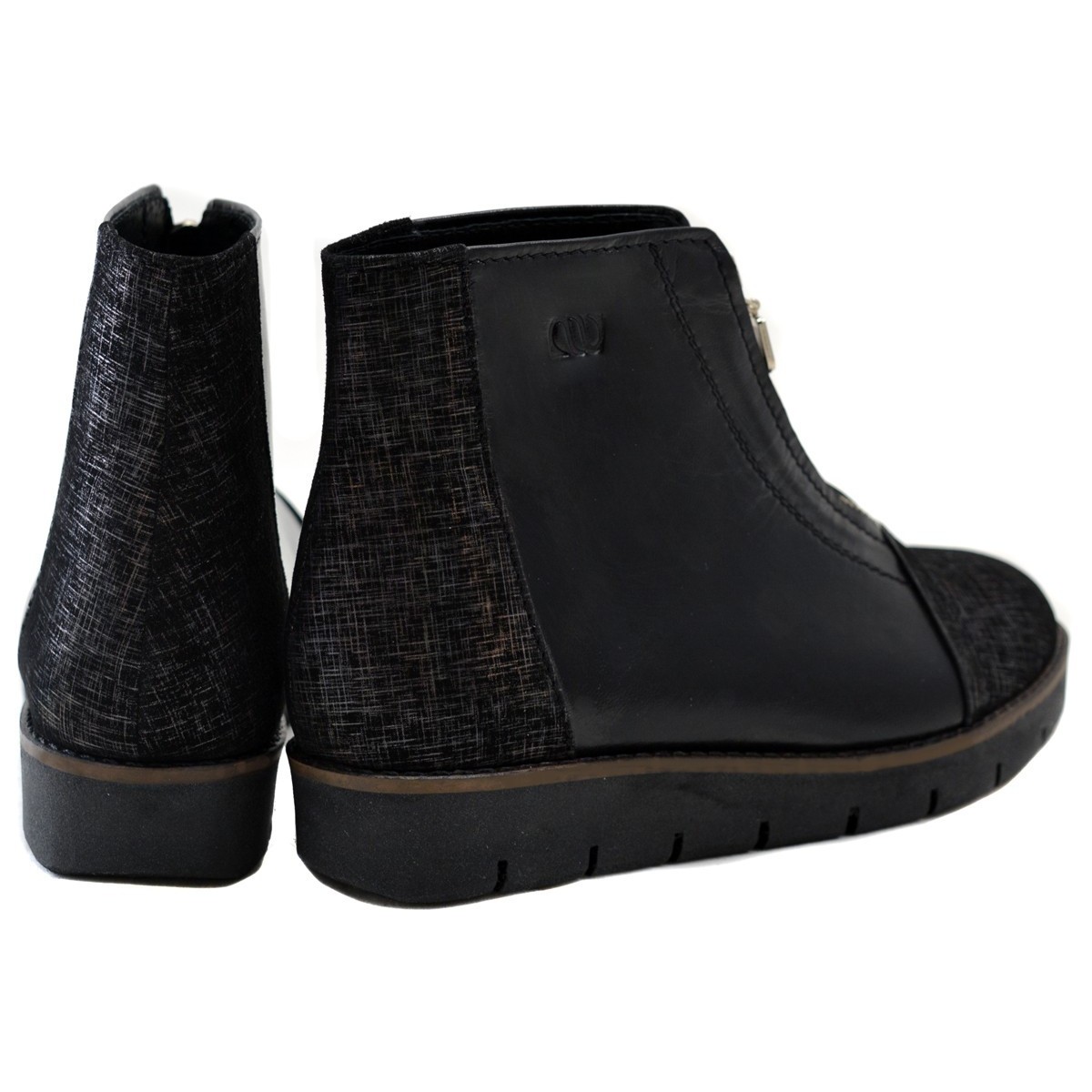 Lou booties Suzie