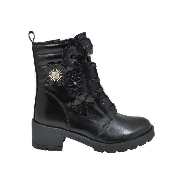 Lou booties Leona