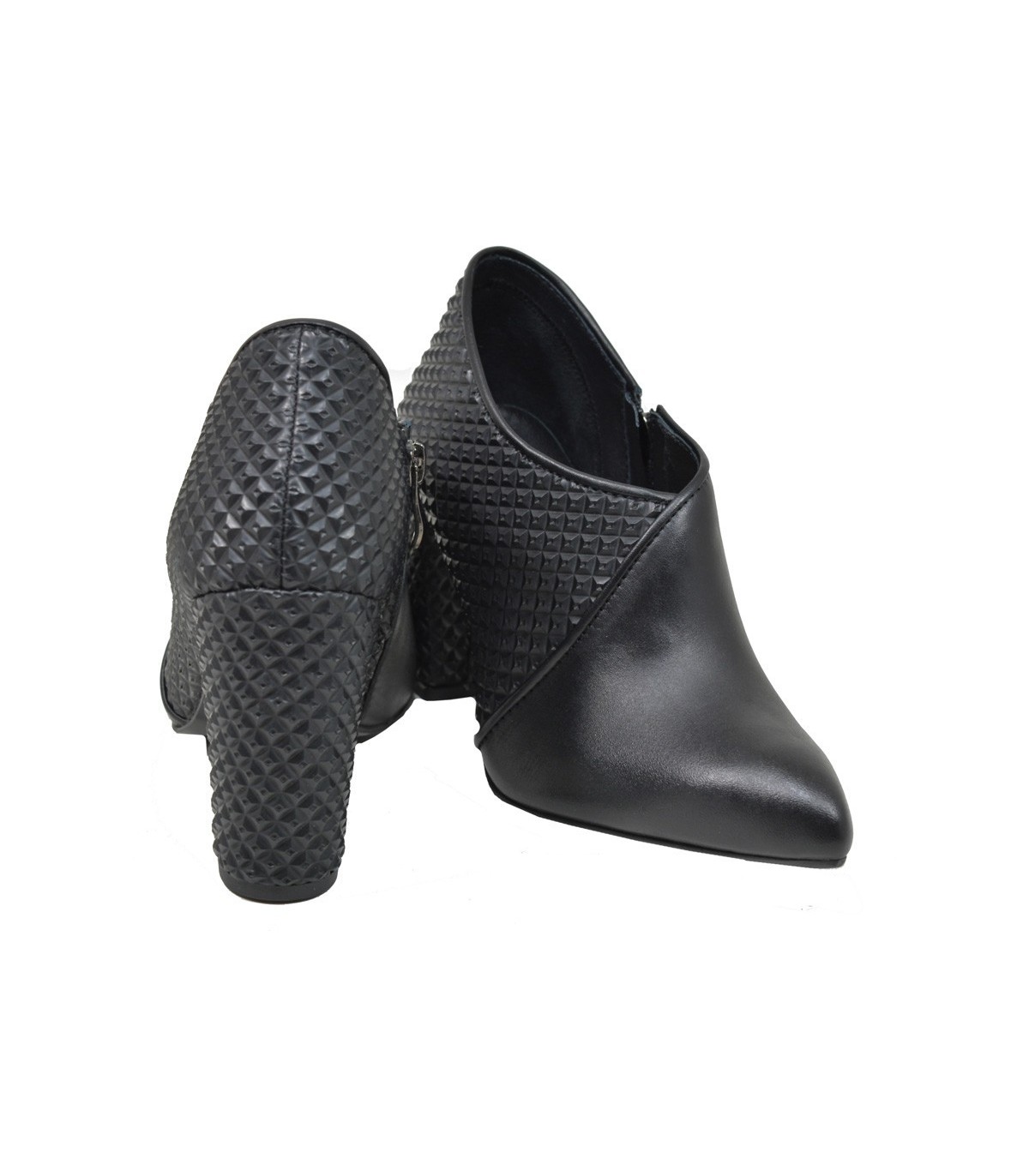 Lou booties Lucie