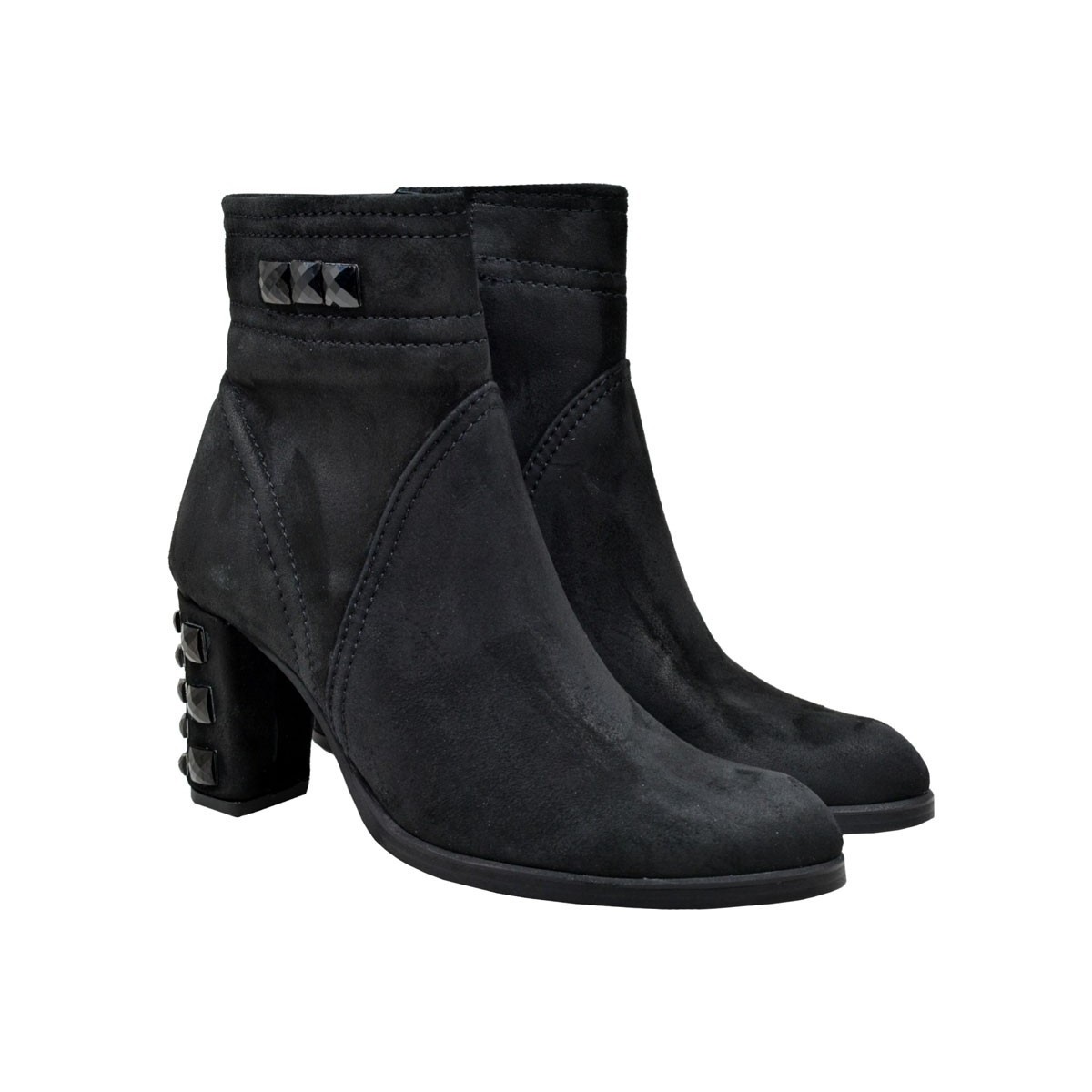Lou booties Emily