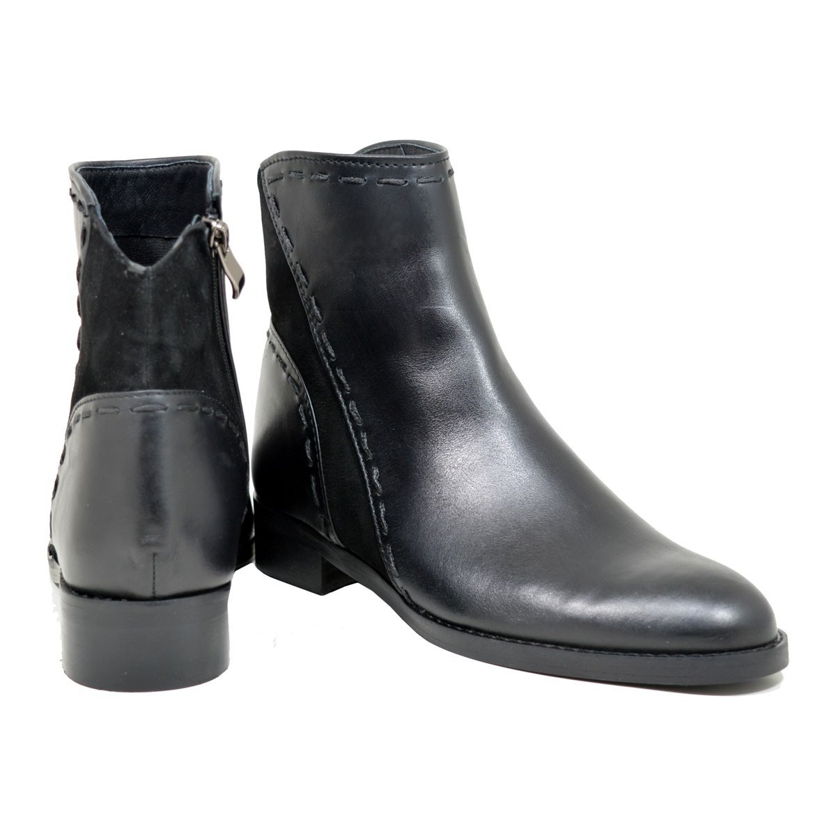 Lou booties Jackie