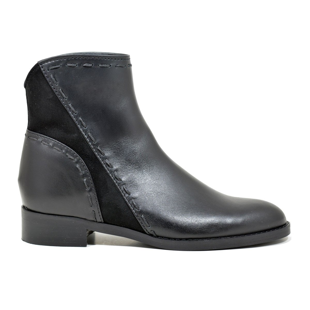 Lou booties Jackie