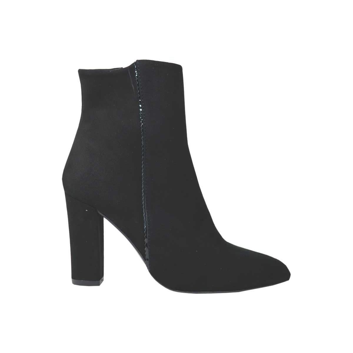 Lou booties Gigi pointed toe