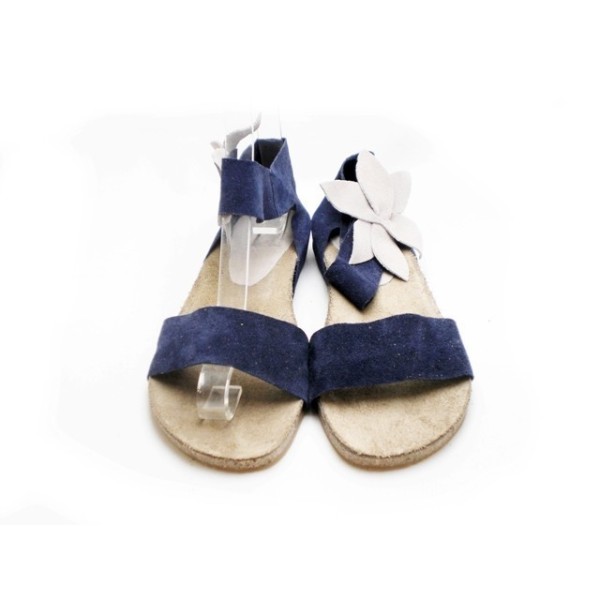 Lou sandals