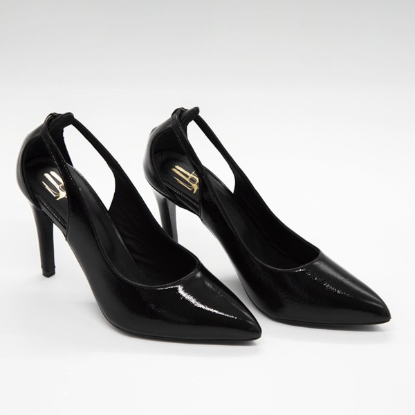 Christia Lou evening pumps