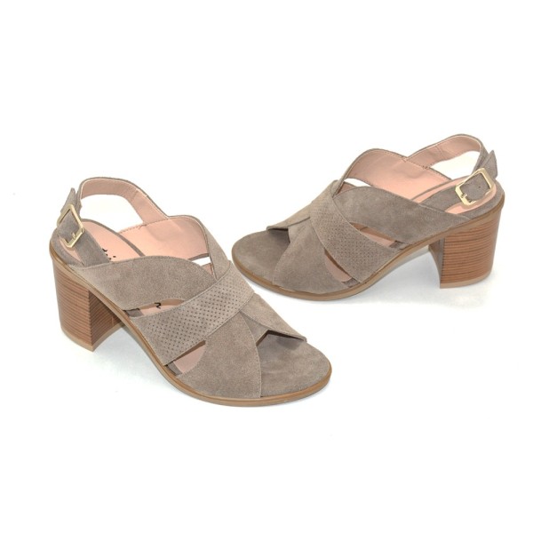 Patricia Miller 6085